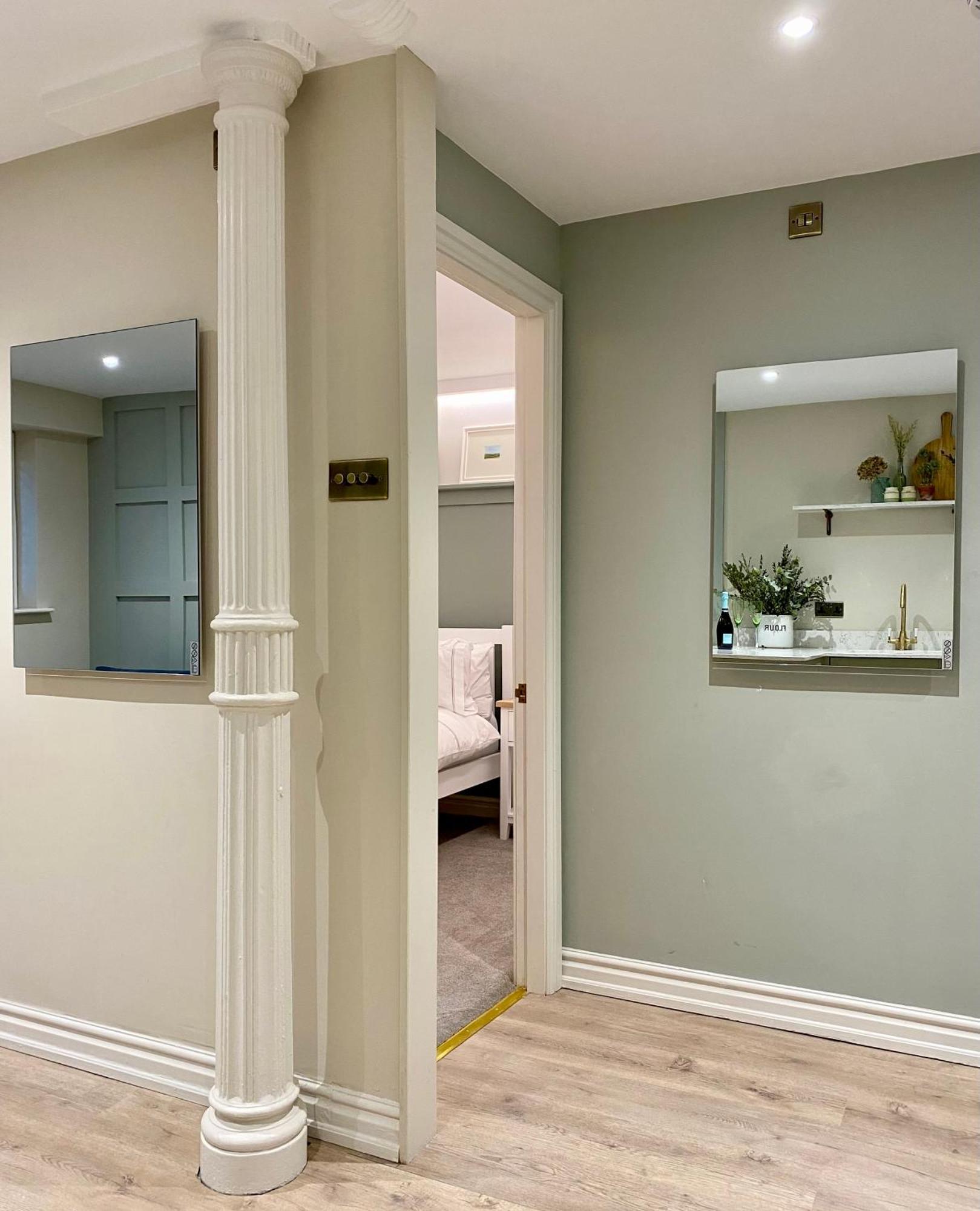 Victoria Bar Walls By Chateau Anna, Central York - Free Parking Exteriör bild